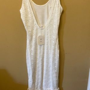 White lace bodycon midi drsa
